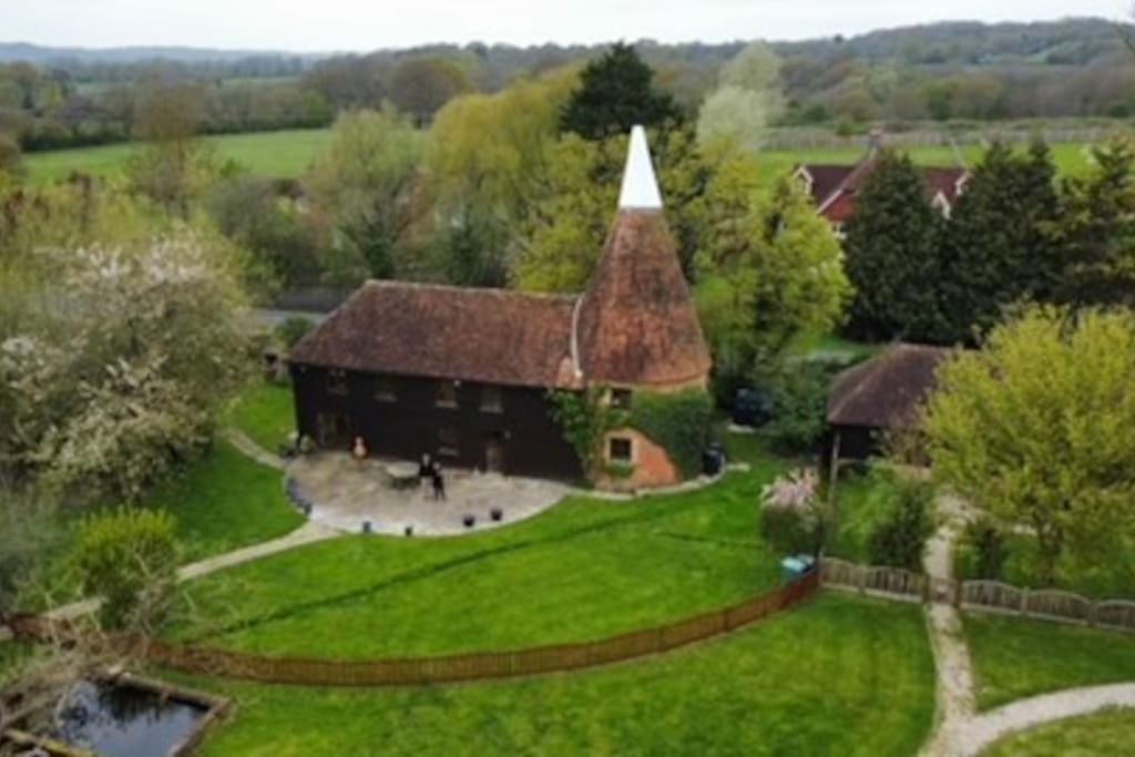 Charming Picturesque Cottage - Nr Tenterden & Rye, Pets Welcomed Rolvenden ภายนอก รูปภาพ