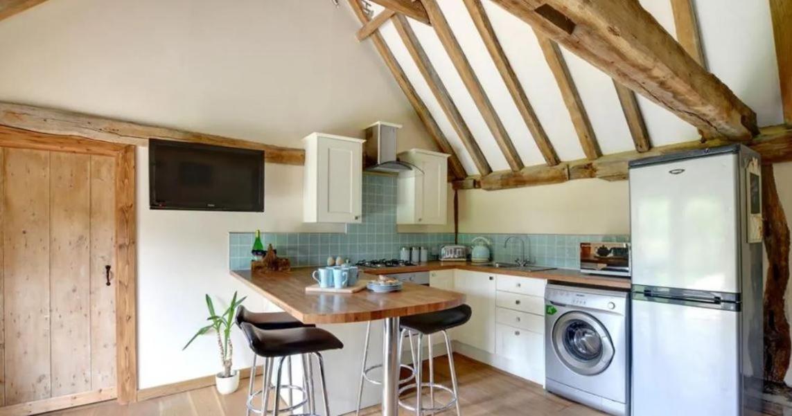 Charming Picturesque Cottage - Nr Tenterden & Rye, Pets Welcomed Rolvenden ภายนอก รูปภาพ