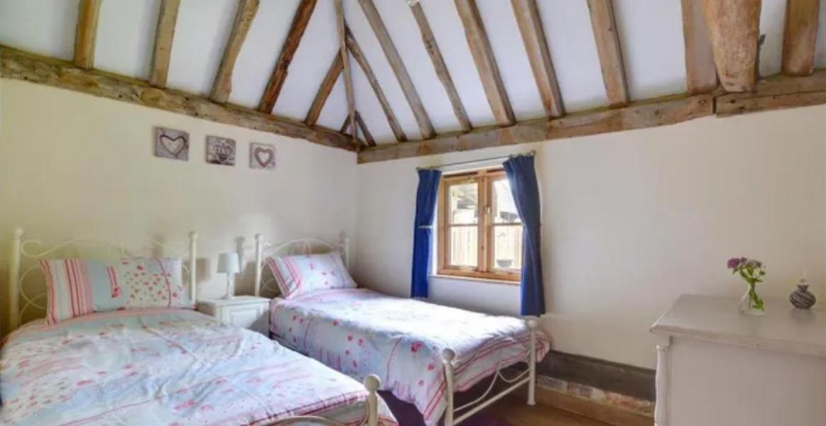 Charming Picturesque Cottage - Nr Tenterden & Rye, Pets Welcomed Rolvenden ภายนอก รูปภาพ