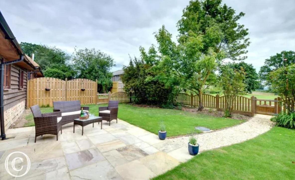 Charming Picturesque Cottage - Nr Tenterden & Rye, Pets Welcomed Rolvenden ภายนอก รูปภาพ